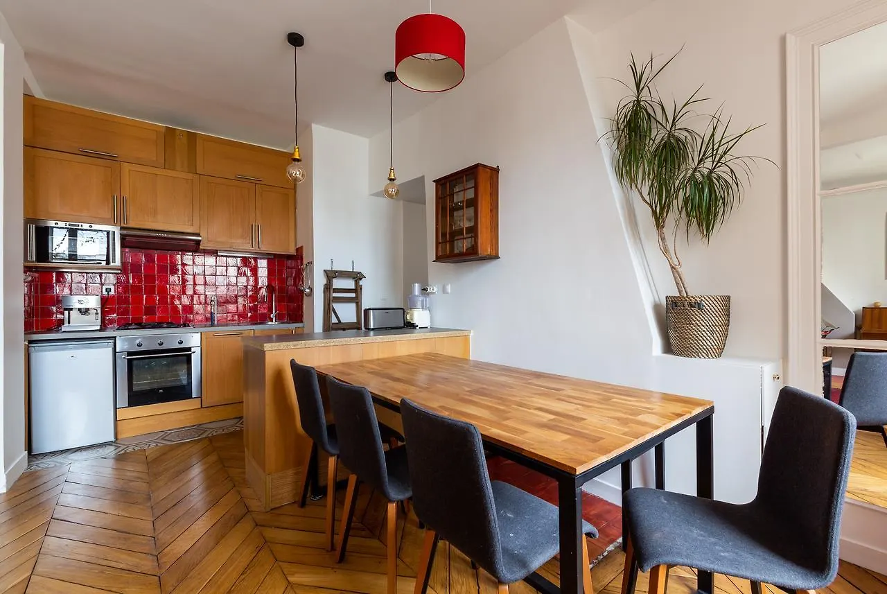 Veeve - Hideaway In The Theatre District * Paris